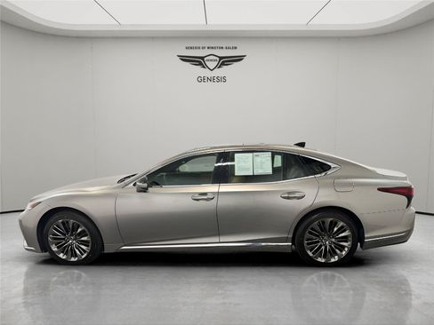 Used 2022 Lexus LS 500 w/ Interior Upgrade Package RWD image 2