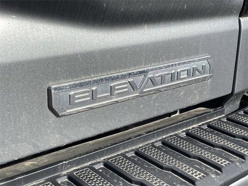 Used 2024 GMC Sierra 1500 Elevation image 9