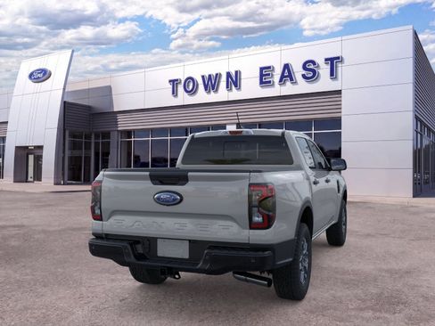 New 2026 Ford Ranger XLT w/ Trailer Tow Package RWD image 17