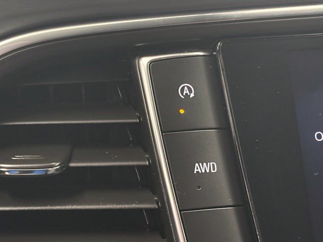 Used 2024 Buick Enclave Essence w/ Sport Touring Edition AWD/4WD image 35