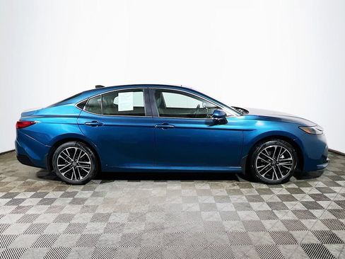 Used 2026 Toyota Camry XLE w/ Premium Plus Package AWD/4WD image 8