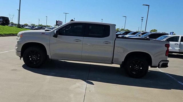 New 2026 Chevrolet Silverado 1500 RST w/ Z71 Off-Road Package AWD/4WD image 5