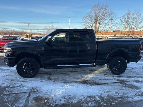 Used 2019 RAM 2500 Laramie AWD/4WD image 9