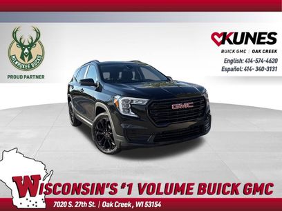 Used 2022 GMC Terrain SLE w/ Driver Convenience Package