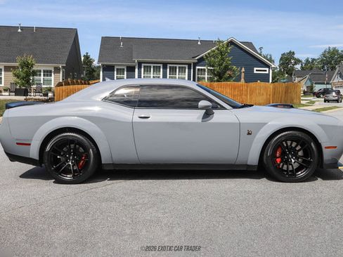 Used 2021 Dodge Challenger R/T Scat Pack RWD image 9