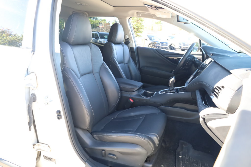 Used 2023 Subaru Outback Limited AWD/4WD image 23