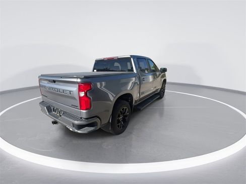 Used 2022 Chevrolet Silverado 1500 RST w/ LPO, Blackout Package image 8