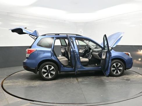 Used 2018 Subaru Forester 2.5i Premium AWD/4WD image 60