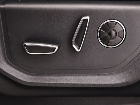 Certified 2022 Ford F450 Platinum AWD/4WD image 15