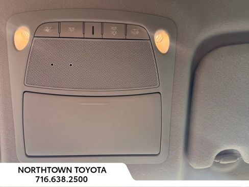 Used 2024 Nissan Leaf S FWD image 30