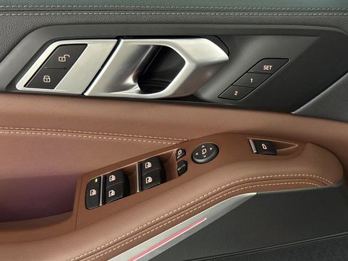 Used 2023 BMW X5 sDrive40i w/ Parking Assistance Package image 12