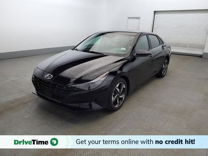 Used 2023 Hyundai Elantra SEL w/ Convenience Package