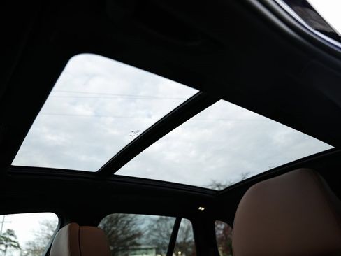 New 2026 BMW X5 M60i w/ Climate Comfort Package image 14