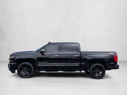 Used 2018 Chevrolet Silverado 1500 LTZ Z71 w/ LPO, Essentials Package AWD/4WD image 9