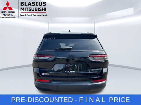 Used 2023 Jeep Grand Cherokee L Laredo AWD/4WD image 7