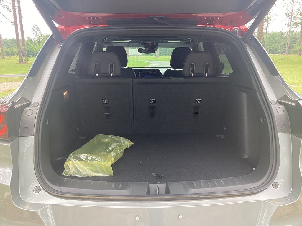New 2026 Chevrolet TrailBlazer RS w/ Convenience Package FWD image 19