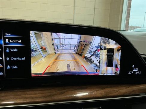 Certified 2023 Cadillac Escalade ESV Sport Platinum w/ LPO, ONYX Package image 28