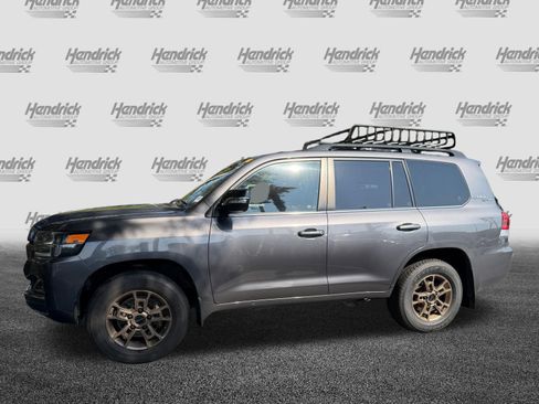 Used 2021 Toyota Land Cruiser Heritage Edition AWD/4WD image 6