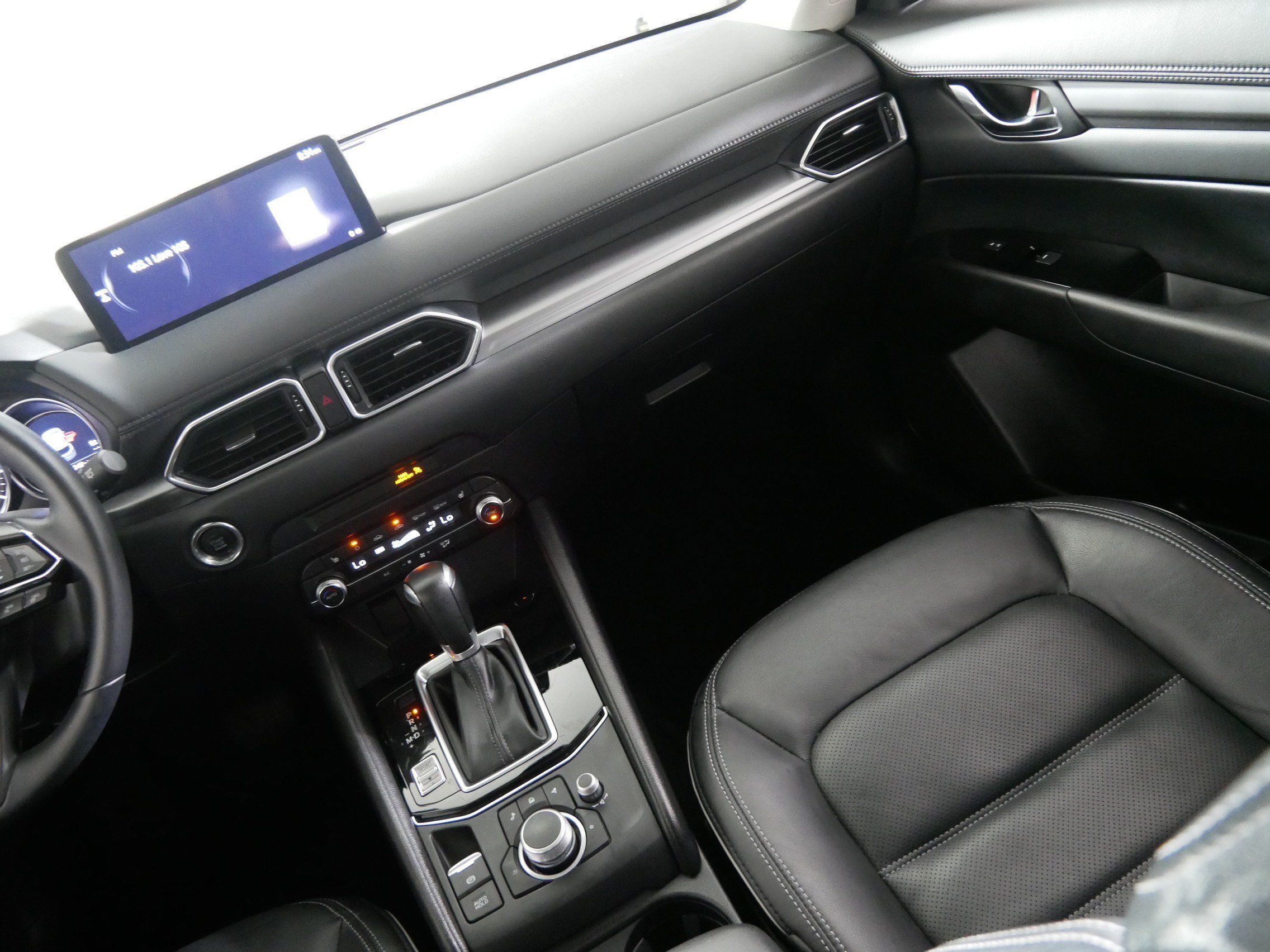 Used 2025 MAZDA CX-5 AWD 2.5 S w/ Preferred Package image 11