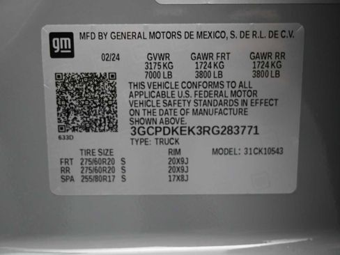 Used 2024 Chevrolet Silverado 1500 LT AWD/4WD image 12