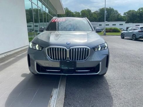 Used 2026 BMW X5 xDrive50e w/ Climate Comfort Package AWD/4WD image 4