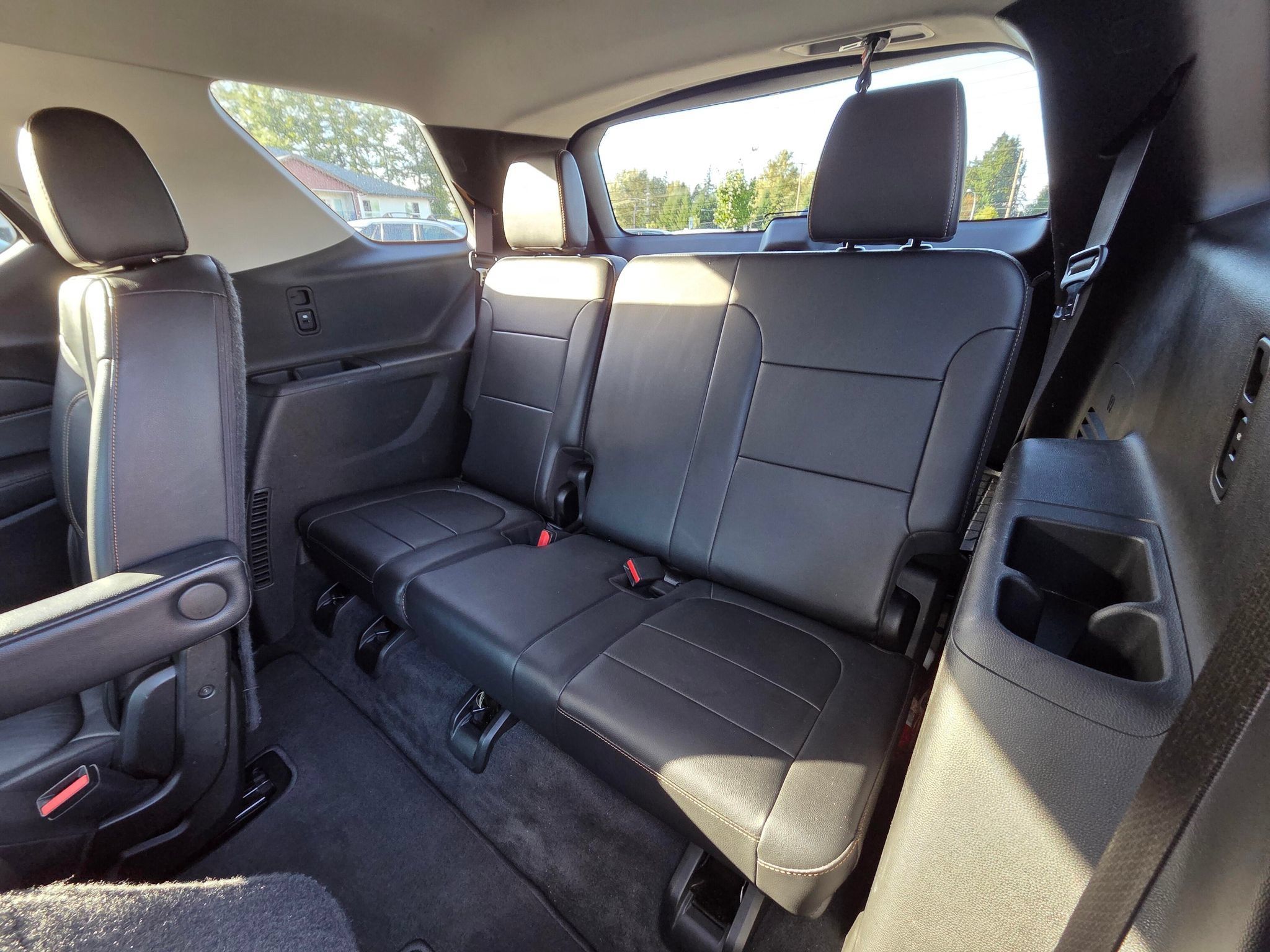 Used 2019 Chevrolet Traverse LT w/ LT Premium Package AWD/4WD image 27
