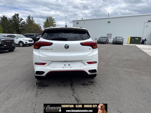 Used 2020 Buick Encore GX Essence w/ Experience Buick Package FWD image 4