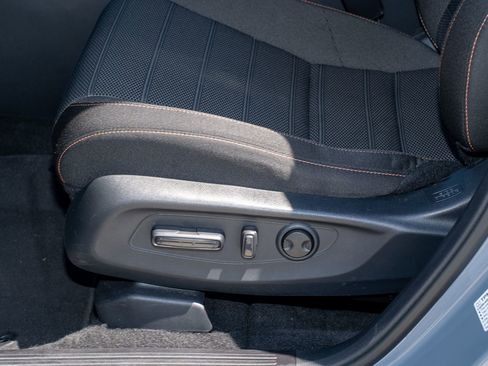 Certified 2025 Honda CR-V Sport image 29