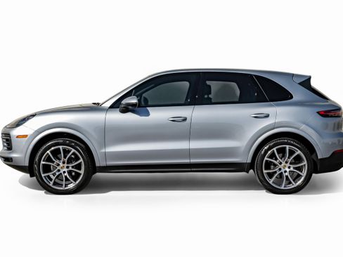 Used 2020 Porsche Cayenne image 11