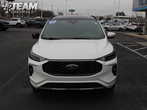 Used 2023 Ford Escape ST-Line Select w/ Tech Pack #2 image 9