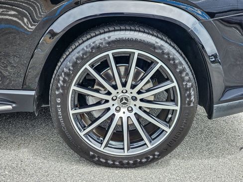 Used 2023 Mercedes-Benz GLS 580 4MATIC image 10