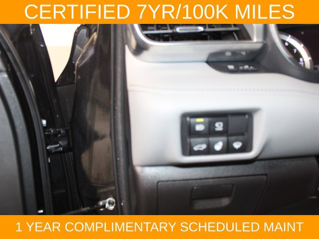 Used 2022 Toyota Highlander Platinum AWD/4WD image 27
