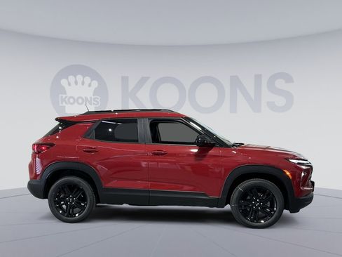 New 2026 Chevrolet TrailBlazer LT w/ Midnight Edition AWD/4WD image 17