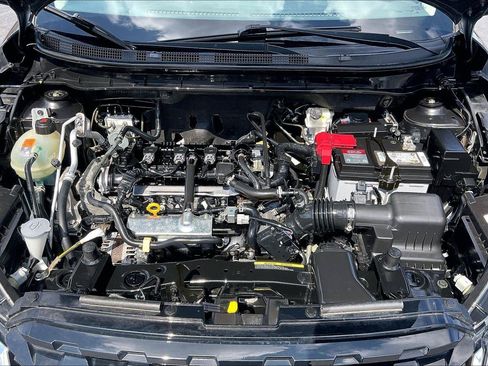 Certified 2021 Nissan Kicks SV FWD image 12