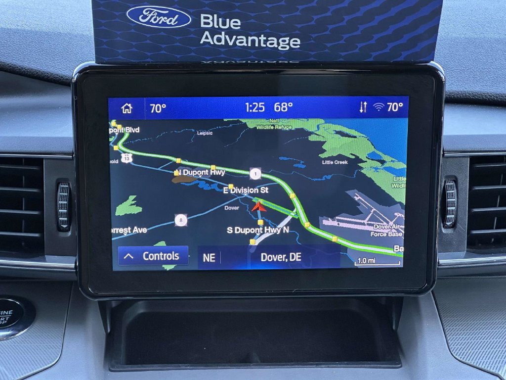 Certified 2023 Ford Explorer XLT w/ Equipment Group 202A AWD/4WD image 17