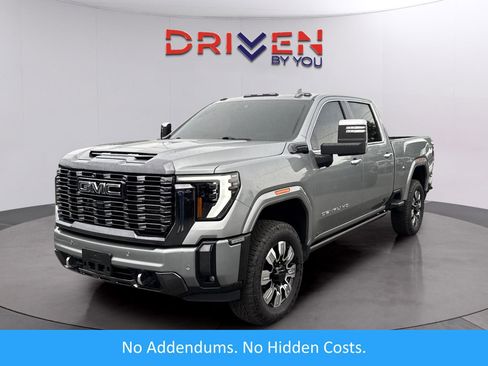 Used 2024 GMC Sierra 3500 Denali Ultimate AWD/4WD image 1