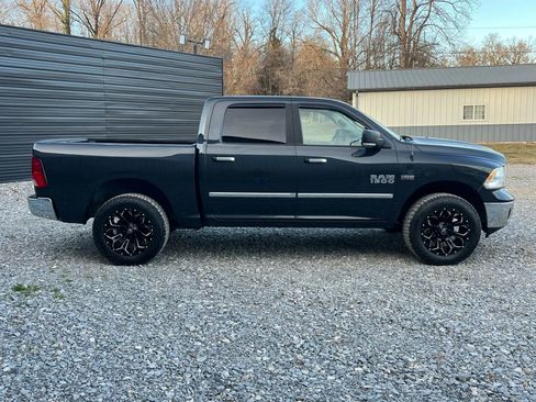 Used 2017 RAM 1500 Big Horn image 6