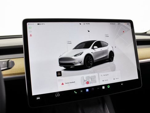Used 2023 Tesla Model Y Long Range image 29