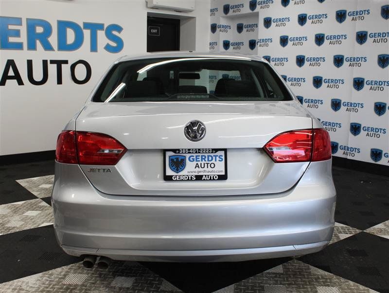 Used 2014 Volkswagen Jetta S FWD image 3