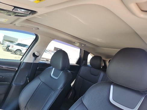 Used 2023 Hyundai Tucson Limited AWD/4WD image 19