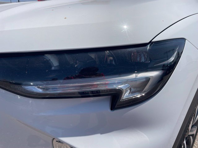 Used 2023 Buick Envision Essence AWD/4WD image 4