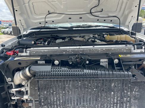 Used 2010 Ford F350 Lariat AWD/4WD image 13