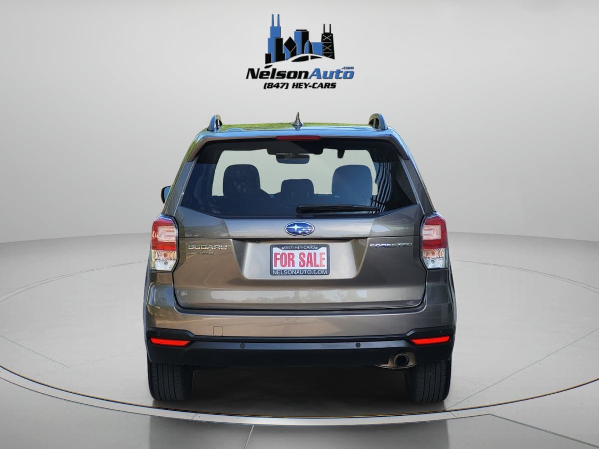 Used 2018 Subaru Forester 2.5i Touring AWD/4WD image 6