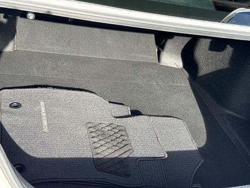 Used 2022 Toyota Camry XLE image 11