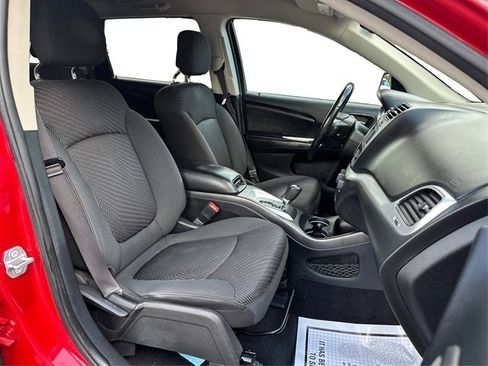 Used 2018 Dodge Journey SE w/ Connectivity Group FWD image 44