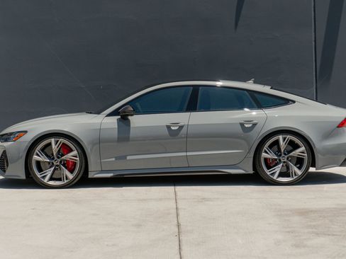Used 2021 Audi RS 7 Sportback AWD/4WD image 2
