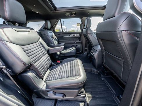 New 2026 Ford Explorer ST-Line AWD/4WD image 21
