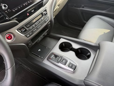 Used 2024 Honda Ridgeline RTL image 23