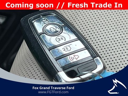 Used 2020 Lincoln Corsair Standard w/ Equipment Group 101A image 29