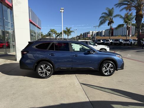 Used 2021 Subaru Outback Limited XT image 4